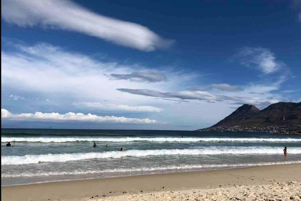 Apartamento Relax,Revive,Reset & Enjoy The Sounds Of The Sea! Ciudad del Cabo Exterior foto