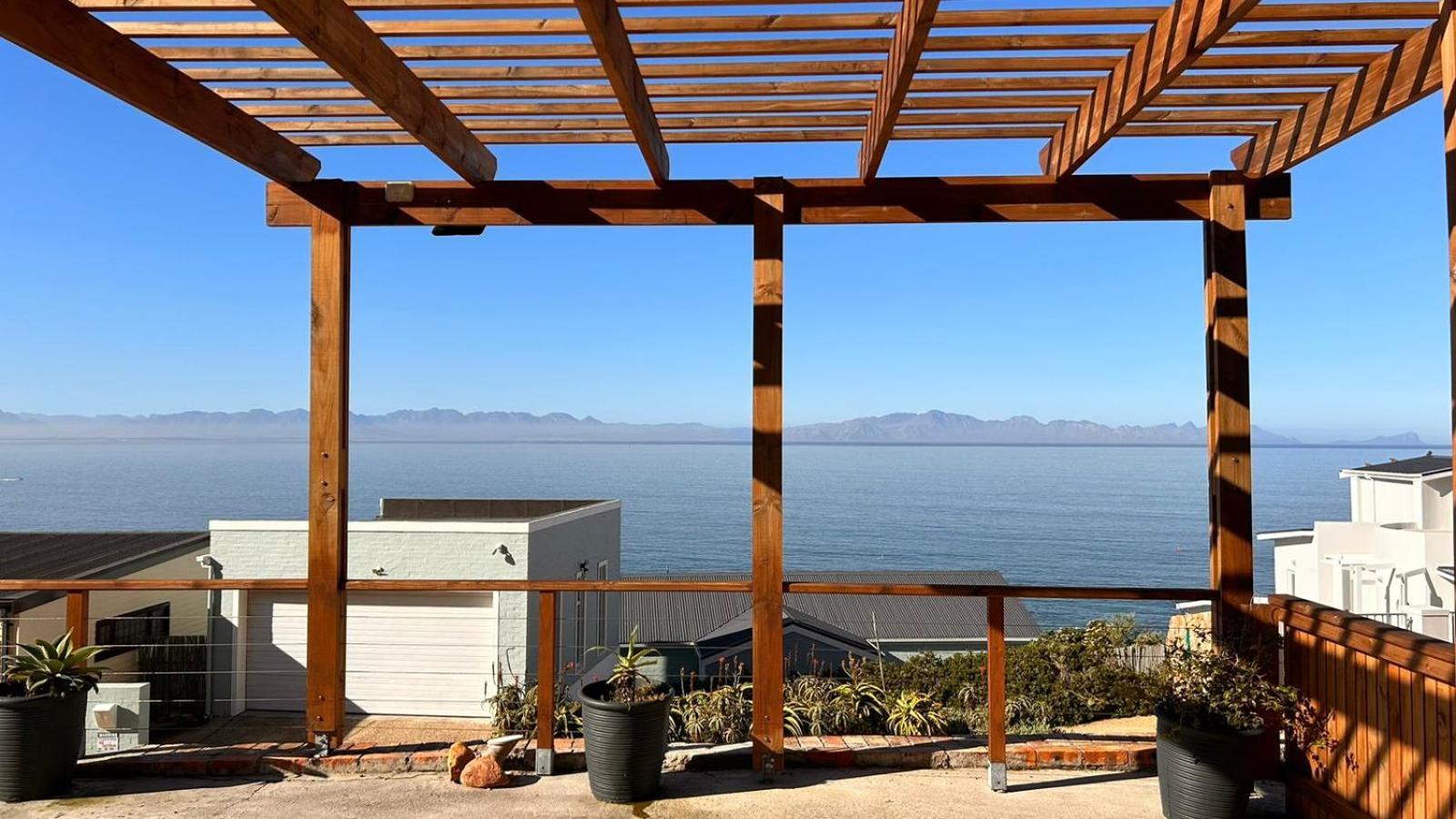Apartamento Relax,Revive,Reset & Enjoy The Sounds Of The Sea! Ciudad del Cabo Exterior foto